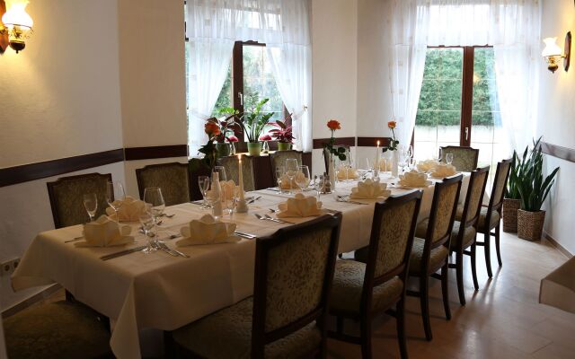 Hotel & Restaurant Goldener Pflug