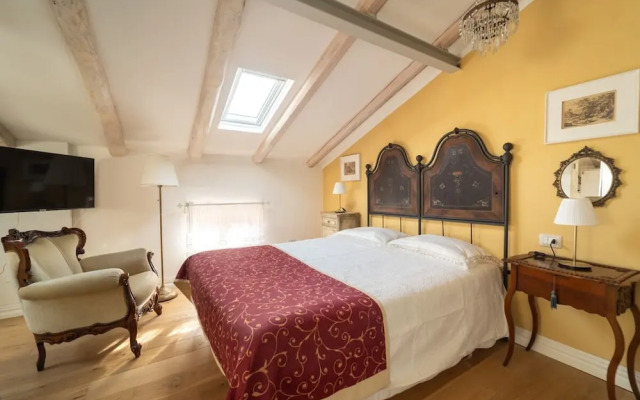Suite Persichetto by Bologna Iconic Hillside