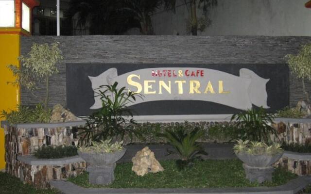 Sentral Hotel & Cafe