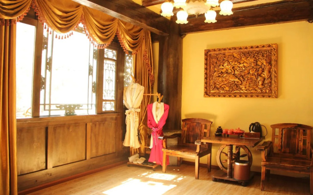 Mai Zhu Kung Gar Hotel