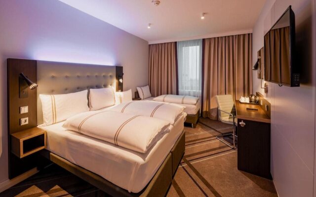 Premier Inn  Stuttgart City Europaviertel