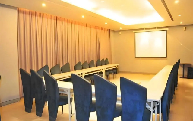 Jinjiang Inn E'ling Cultural and Creative Second Factory