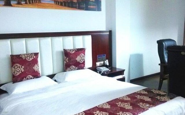 Wanning Minghuang Business Hotel