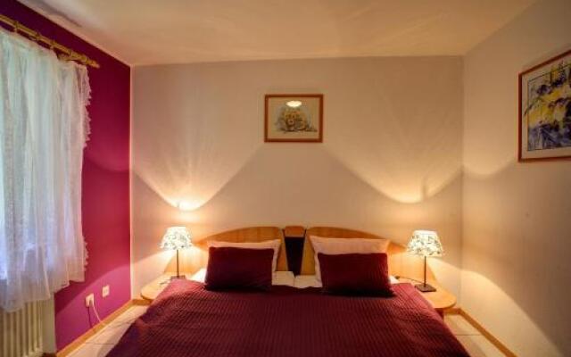 Apartments Weinbach