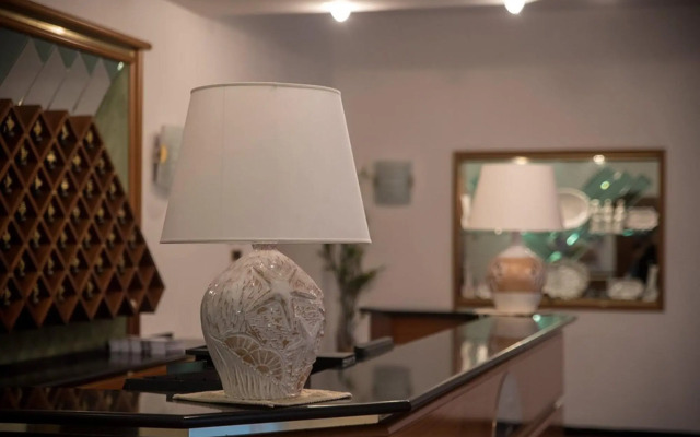 New Petit Hotel