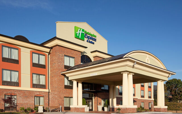 Holiday Inn Express & Suites Salem, an IHG Hotel