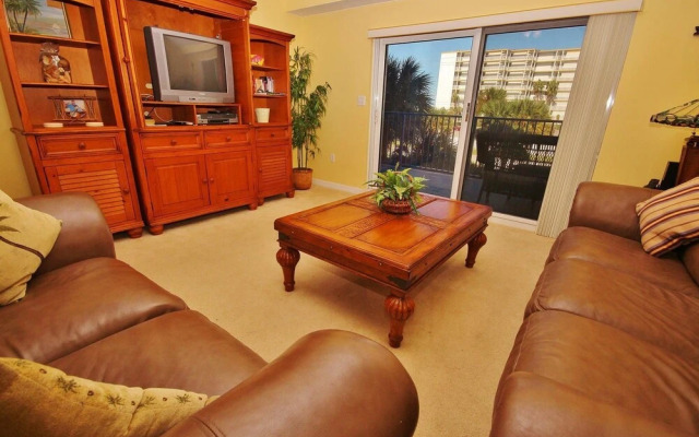 Oceanwalk 2-305 Apartment 3