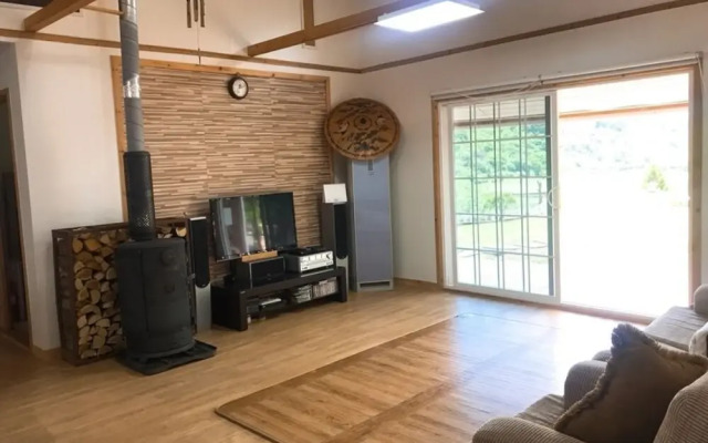 Hadong Goni House Pension