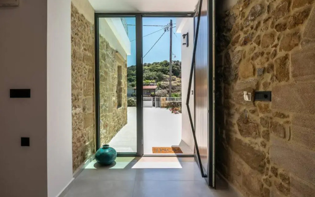 White House Boutique