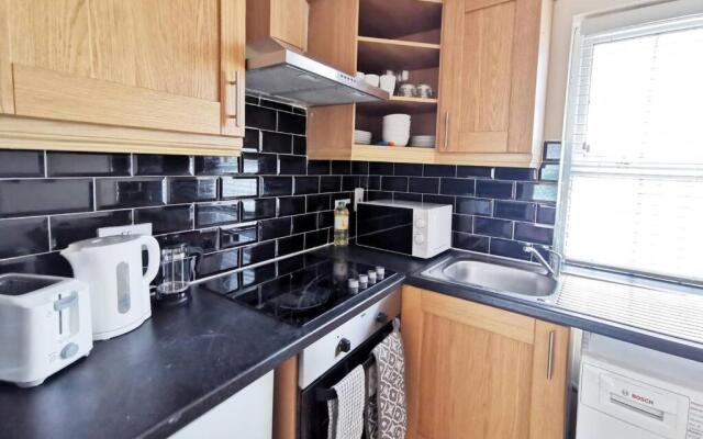 Spacious 2bed apartment city centre