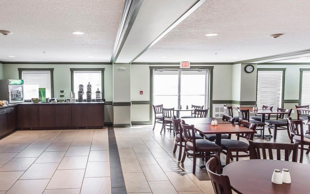 Comfort Inn & Suites