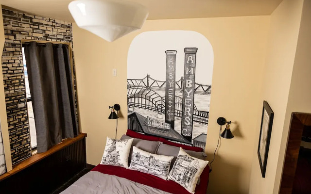 Traveler's Rest Hotel