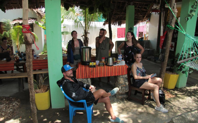 Nungwi Backpacker Apartments