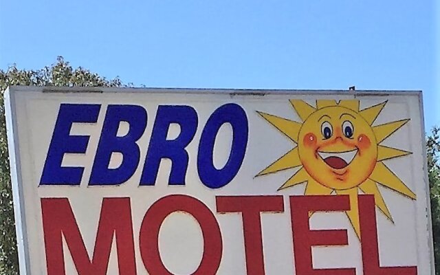 Ebro Motel