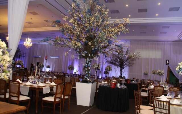 Itu Plaza Hotel