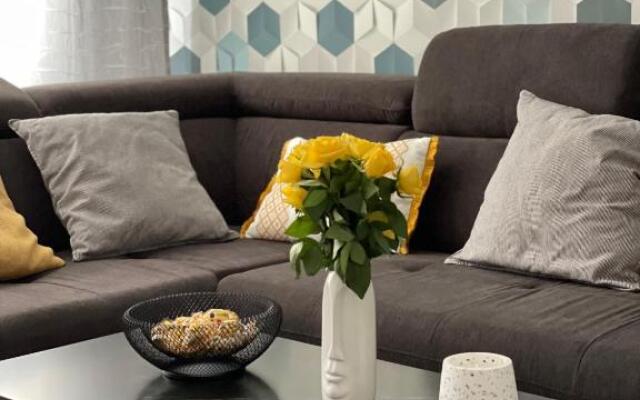 APARTAMENT 3 camere Neptun