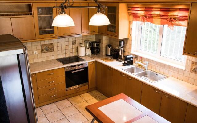 Southplace63 Family house 500m from beach