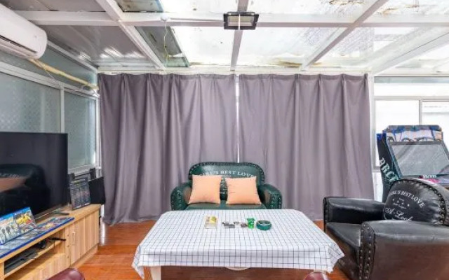 Shuizhen Yinshe Guesthouse