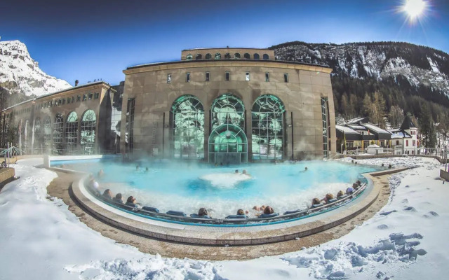 Thermalhotels und Walliser Alpentherme & SPA Leukerbad