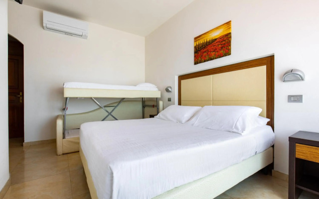 Hotel Palos