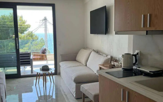 Wide Blue Luxury Suites