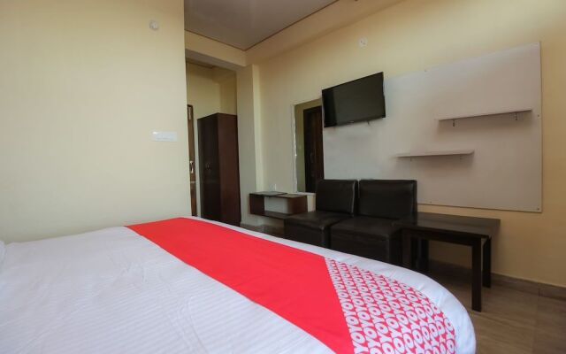 Mona Residency by OYO Rooms