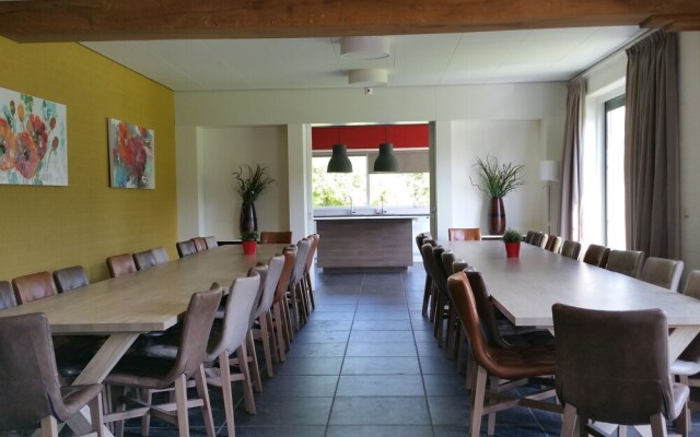 Beautiful Group Accommodation With Facilities Near the sea
