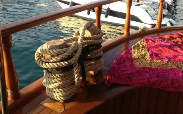 Veliero Alpha Centauri Salerno