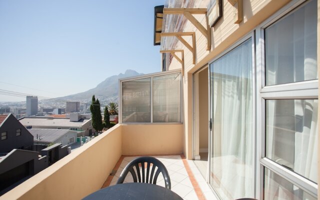 Upper Bloem Apartment