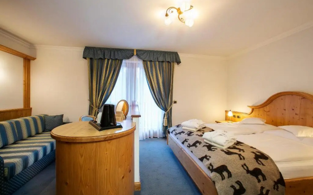 Hotel Alpenrose