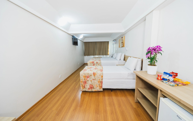 Hotel Golden Park Curitiba by Nacional Inn