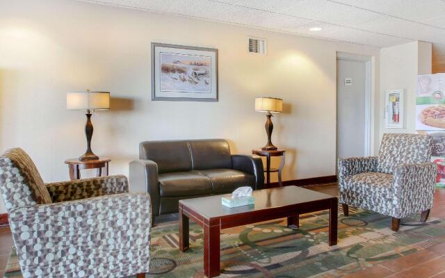 Comfort Inn & Suites