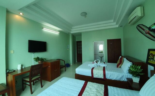 Tan Truong Son Hotel