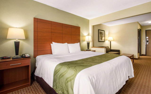 Comfort Inn & Suites