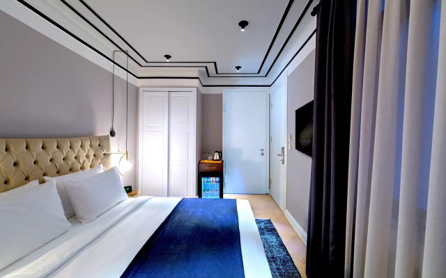 Walton Hotels Galata