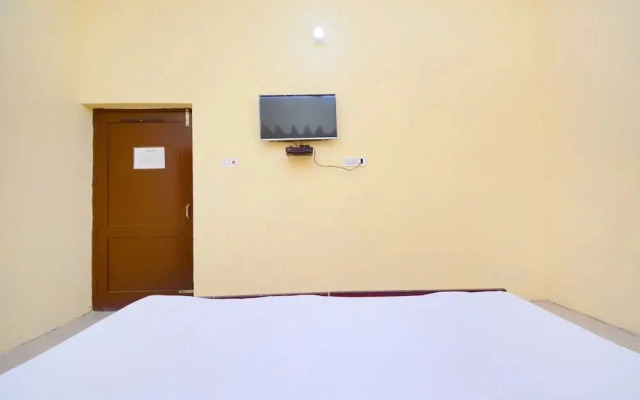 Gursimran Complex By OYO Rooms