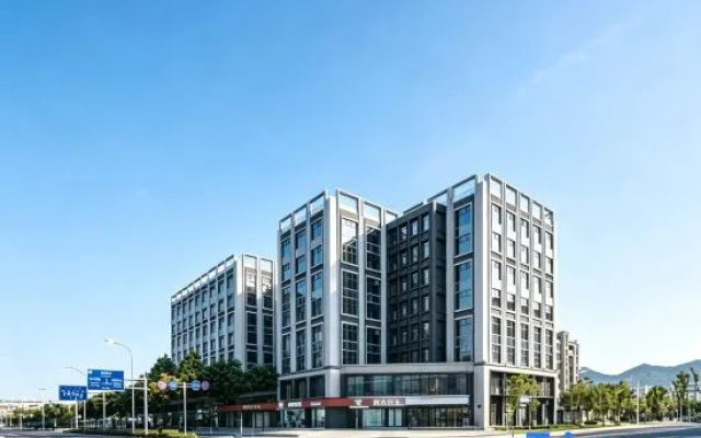 WALTZ Hotel (Beijing Chang'an Tianjie Qiaohuying Subway ） – Outside – Beijing