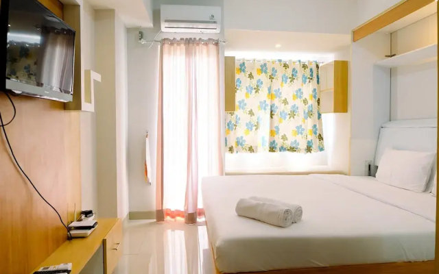 Comfortable and Clean Studio at The Oasis Apartment