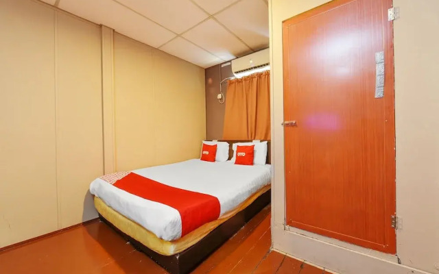 Hotel O Penginapan Mc Lodge