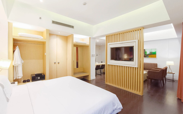 Brits Hotel Karawang