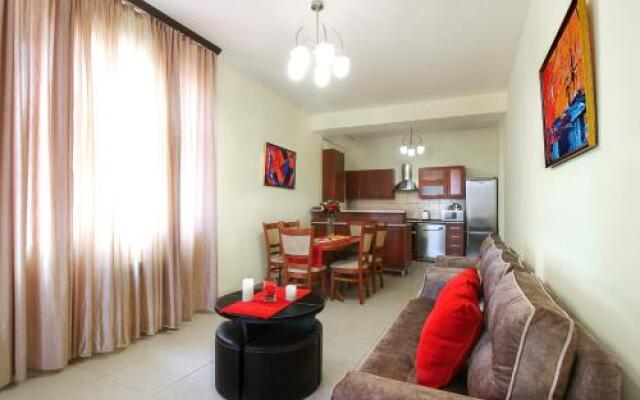 Apartment on Nalbandyan Street (New Building)