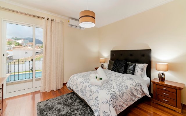 Fabulous Villa In Funchal, Panoramic Sea-View, Heated Pool Belair