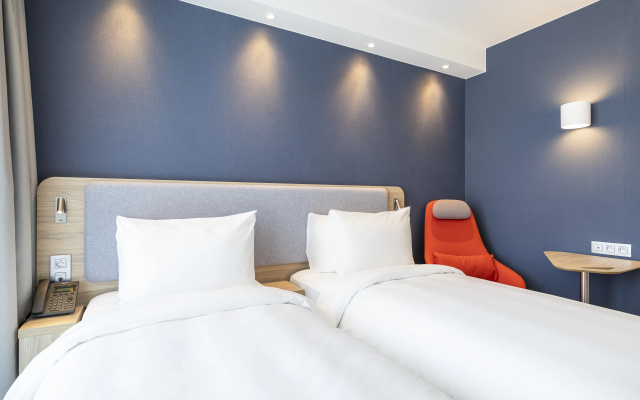 Holiday Inn Express Antwerp City Centre by IHG