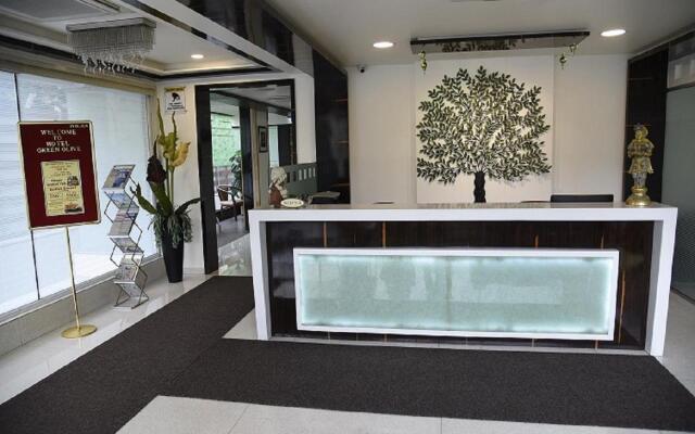 Hotel Green Olive