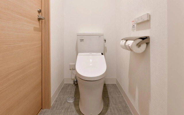 Vessel Inn Sakae Station