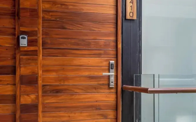 Exclusive 5th Ave Apt with Private Pool