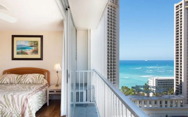 Pacific Monarch Studio w/ Partial Ocean Views