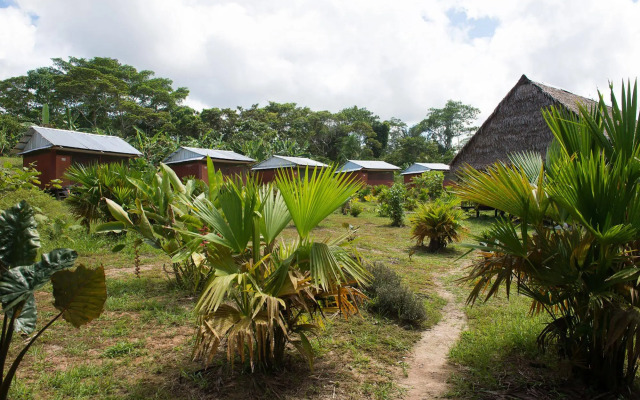 Maniti Expeditions Eco-Lodge