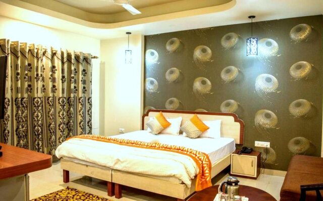 Hotel Rajlaxmi by OYO Rooms