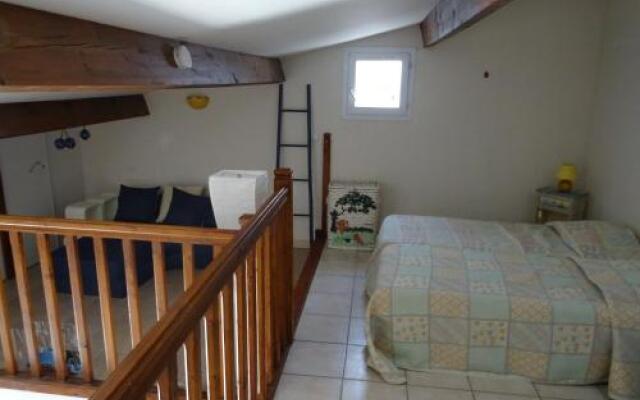 Languedoc Immobilier Villa Duplex Jardinet Piscine Plage - Hb278